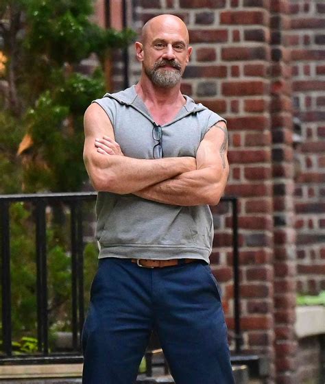 Christopher Meloni Is Fully Naked in New Must